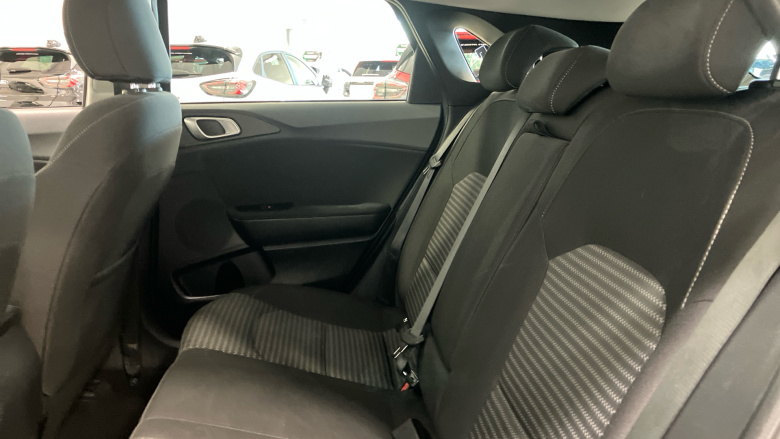 Kia Ceed 1.5T GDi ISG 2 5dr Petrol Hatchback